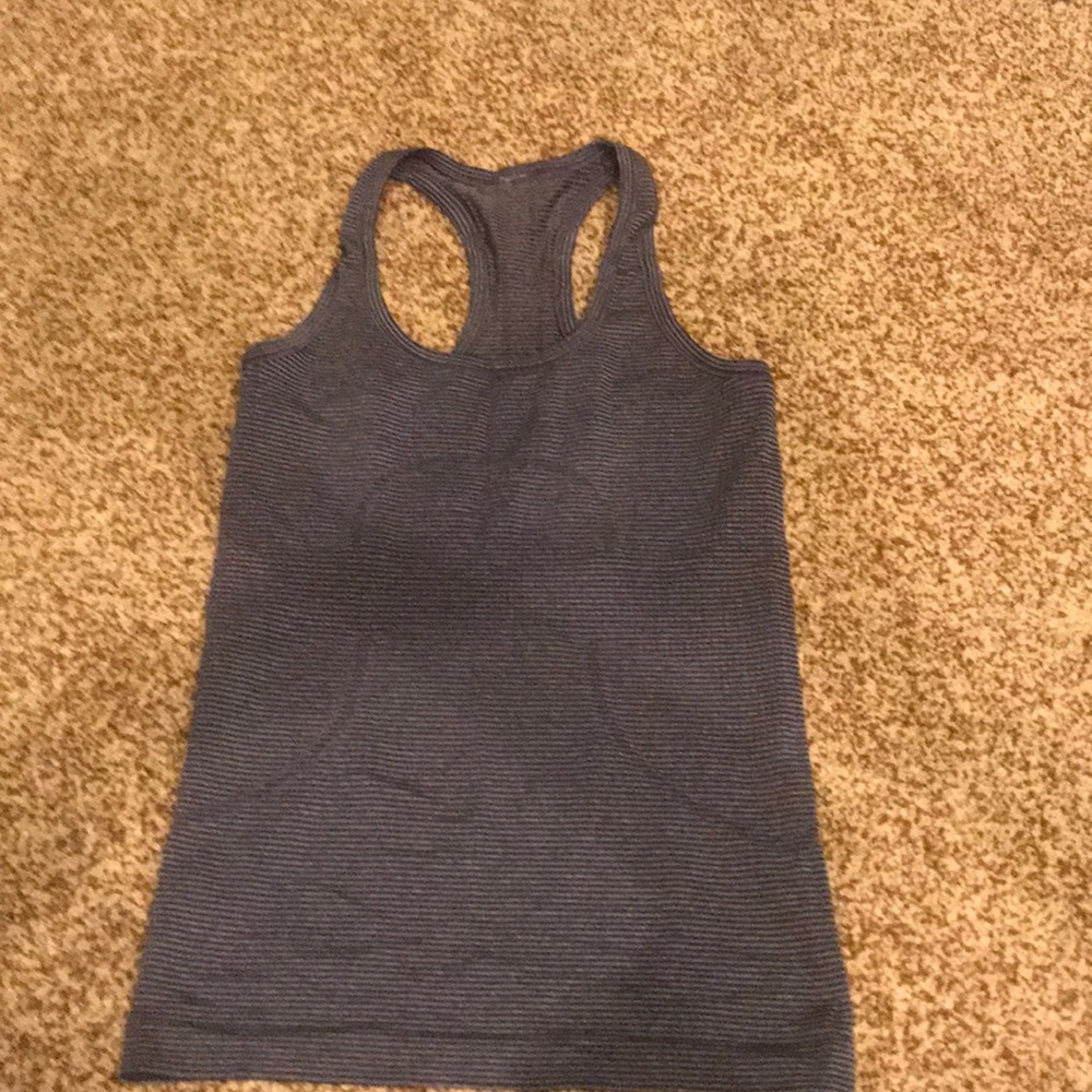 Lululemon tank top